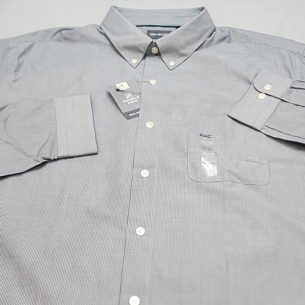 NWT Van Heusen Classic Fit Gray Stripped Button Up Shirt‎ Sz XL